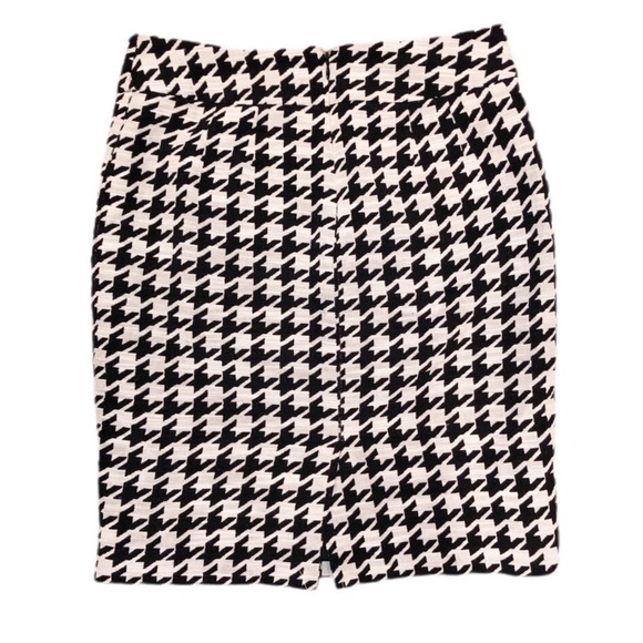 Ann Taylor Loft Houndstooth Pencil Skirt - Picture 2 of 8
